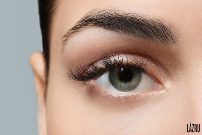 Szemöldök vastagítás